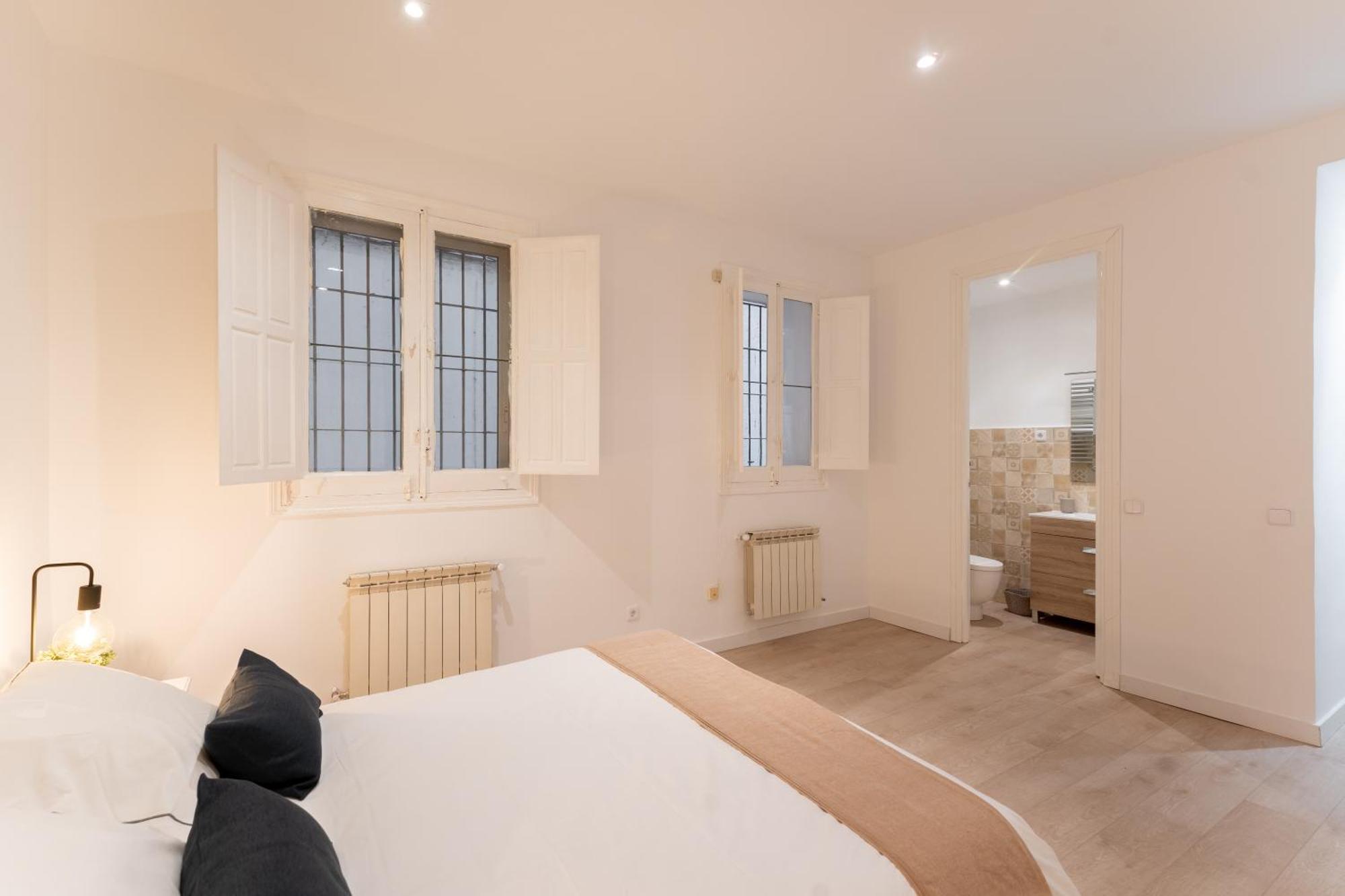 Luxe Apartment In Chamberi Chic Madrid Dış mekan fotoğraf